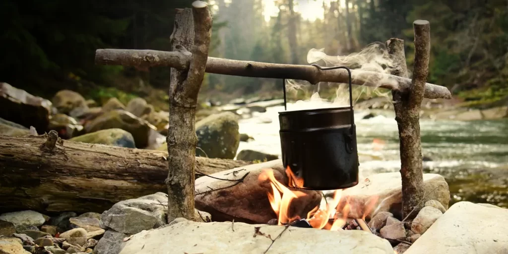 BushLife - How to Use a Ferro Rod
Outdoor Campfire