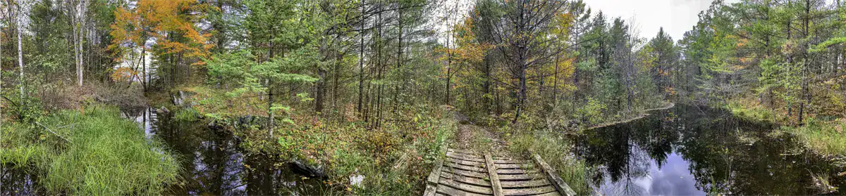 ATV offshoot bridge trail in Nephton in autumn